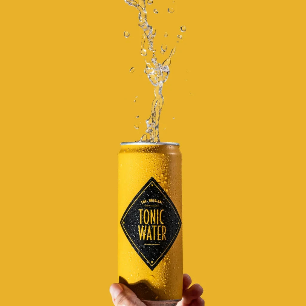 White canned drink with a water flowing inside in the Mobile Product Image Optimization article in Dropicts.com